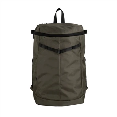 Vedenpitävä kuntosalilaukku